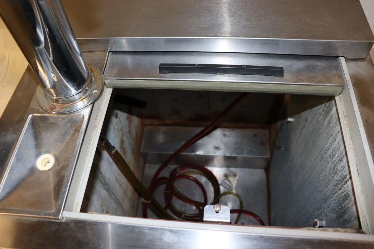 Used Beverage-Air BM23C Kegerator Dispenser 1/2 Keg Capacity 120V, W/ Perlick - NMB Restaurant Equipment