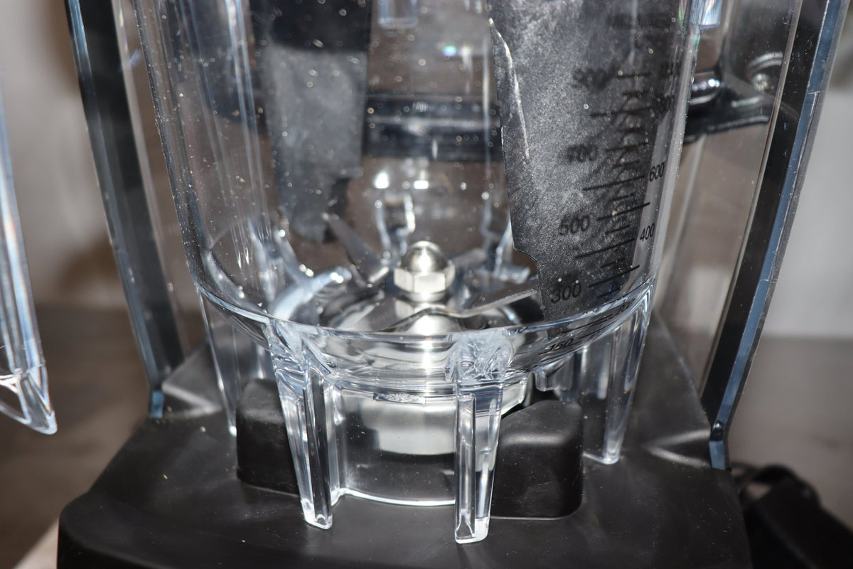 Waring MXE2000 3-1/2 hp Ellipse Commercial Blender System, 120V - NMB Restaurant Equipment