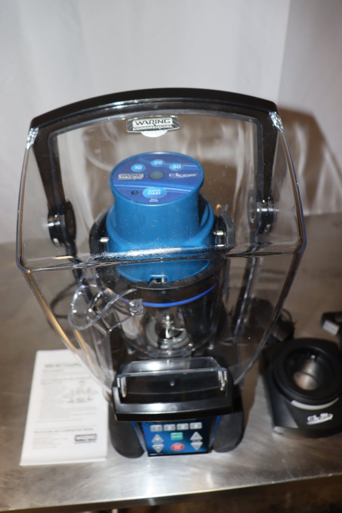 Waring MXE2000 3-1/2 hp Ellipse Commercial Blender System, 120V - NMB Restaurant Equipment