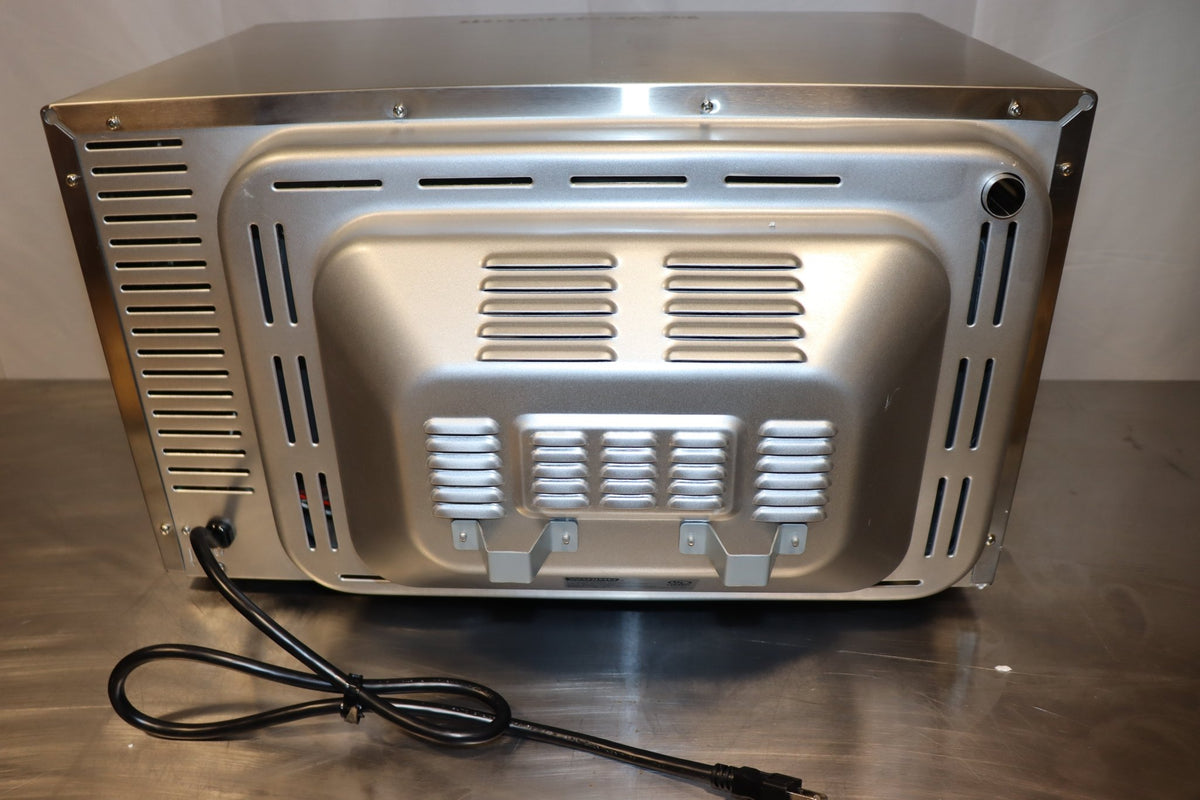 Waring WCO500X Half-Size Electric Countertop Convection Oven - 120V, 1,700W - NMB Restaurant Equipment