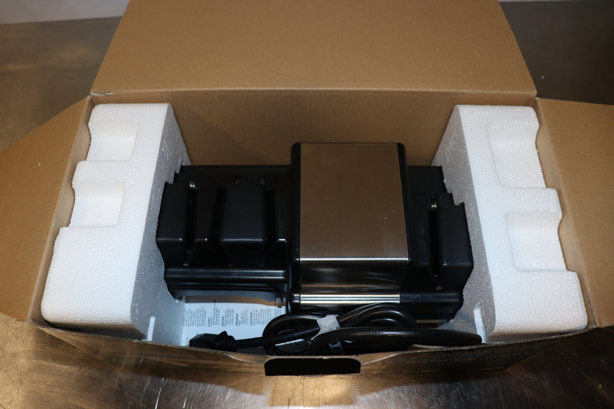 Waring WKS800 Professional Knife Sharpener 120V - NMB Restaurant Equipment