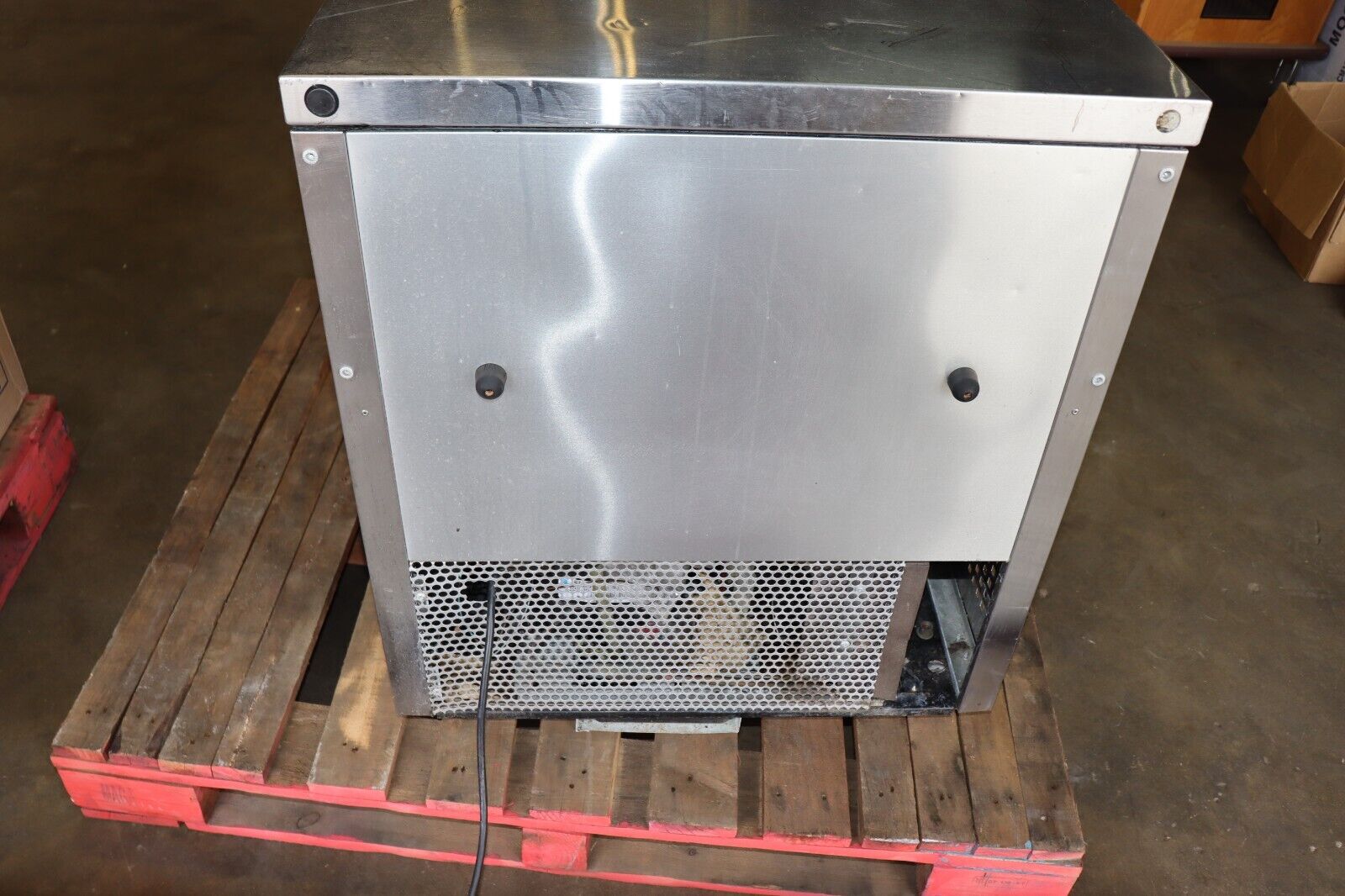 True TUC-27-LP  27 in Undercounter Cooler Stainless Steel w/ Digital Display