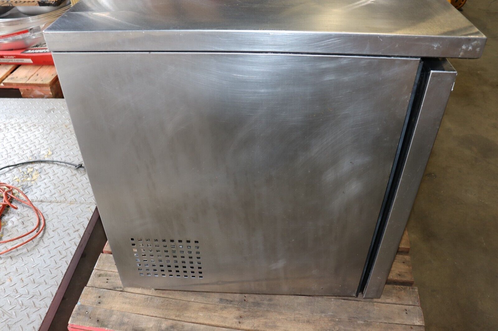 True TUC-27-LP  27 in Undercounter Cooler Stainless Steel w/ Digital Display