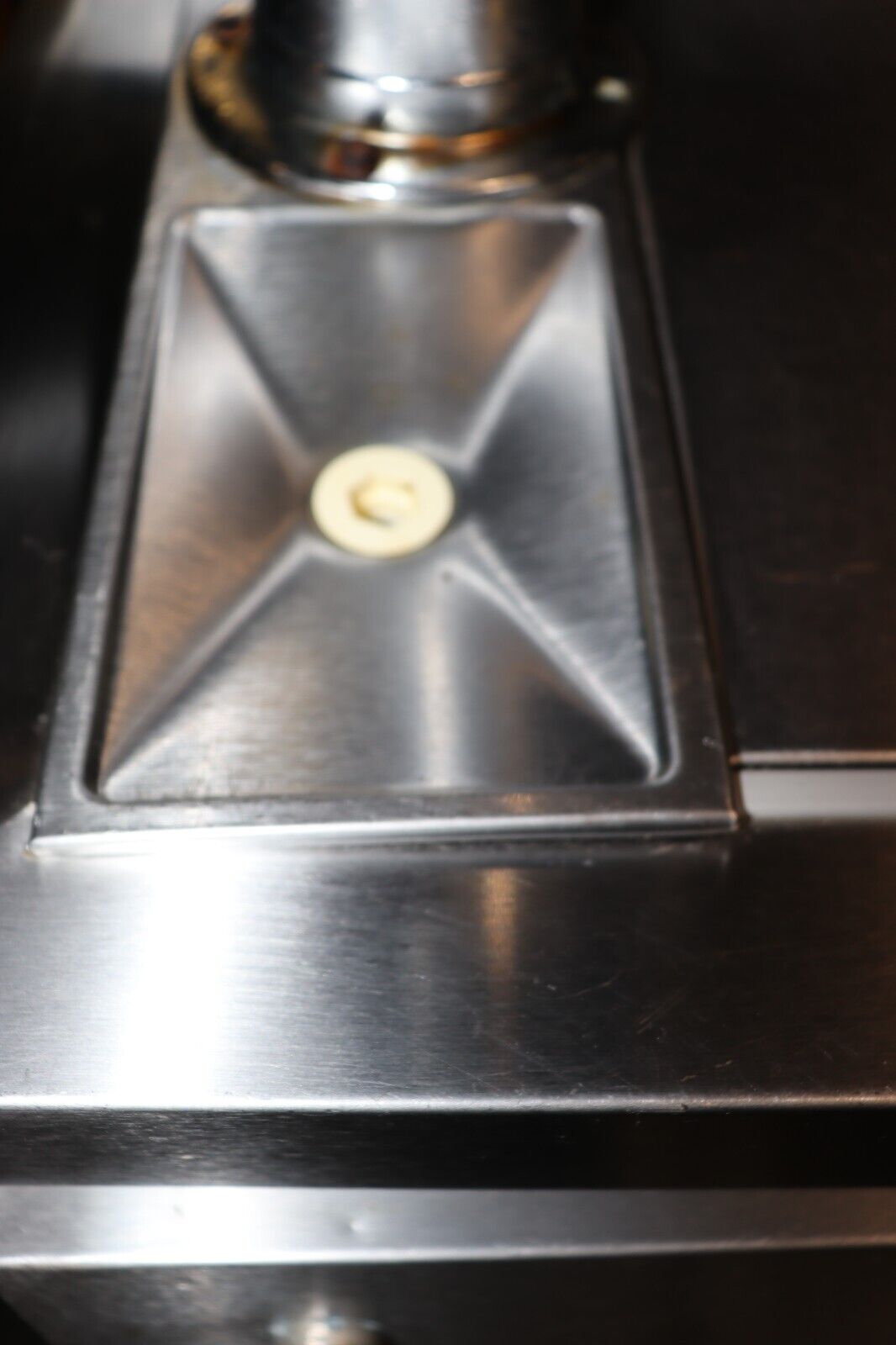 Beverage Air BM23C 24" Kegerator, Dual Perlick Tap, w/ Round Glass, Tested