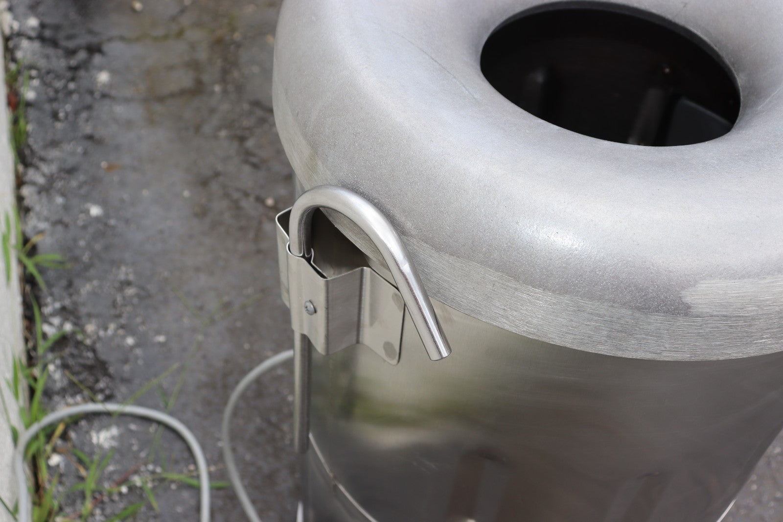 UNIVEX 20LB ELECTRIC PORTABLE VEGETABLE PEELER MODEL G-PEELER, CLEAN, USED