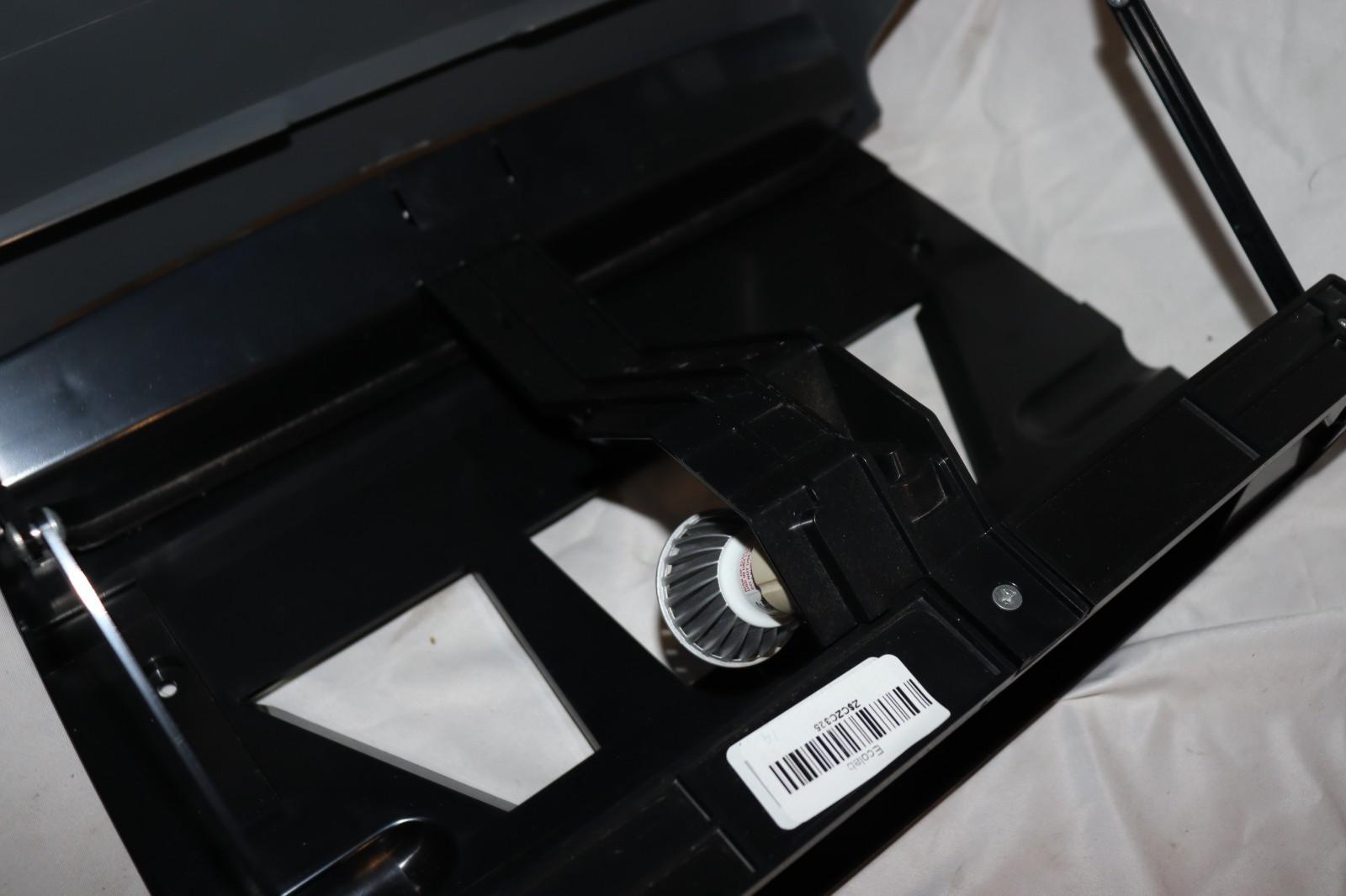 Ecolab STEALTH LED Fly Light, Wall Mount, Used