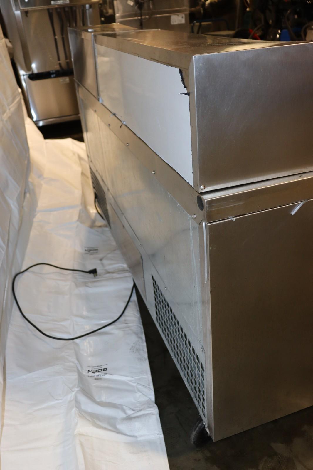 Victory Refrigeration VUR-72-18 Commercial Sandwich/Salad Prep Table, 3 Door