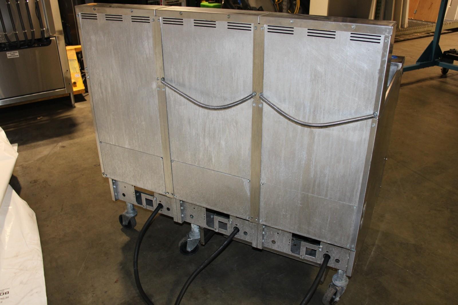 PITCO SEH50 3 UNIT FLOOR FRYER SYSTEM ELECTRIC 3 PHASE W/ FILTER DRAWER