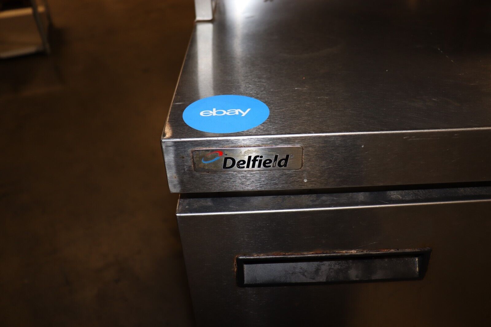 DELFIELD ST4532-A563 32" WORKTOP FREEZER, w/ Rack, Fair Condition, Tested