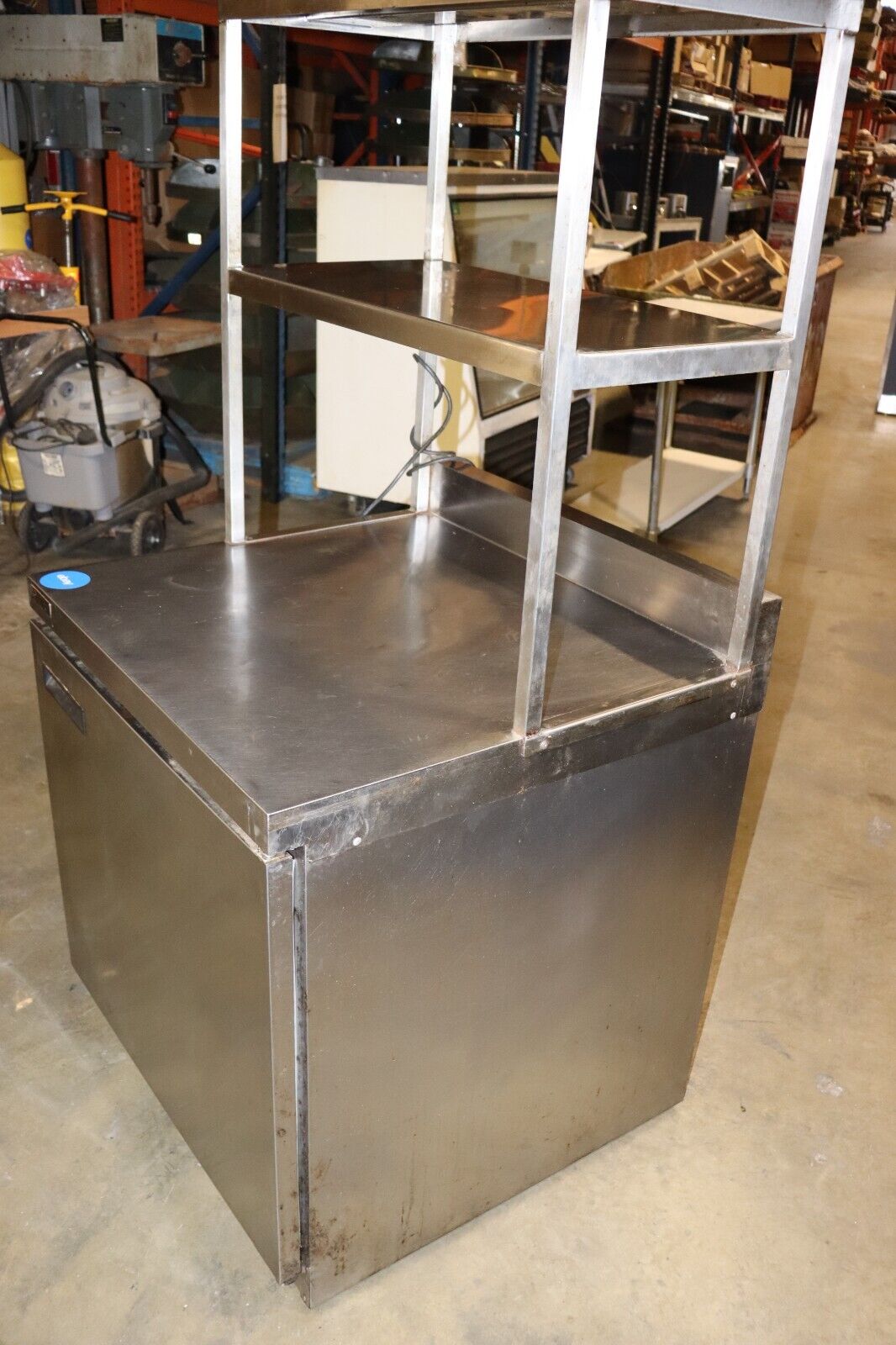 DELFIELD ST4532-A563 32" WORKTOP FREEZER, w/ Rack, Fair Condition, Tested