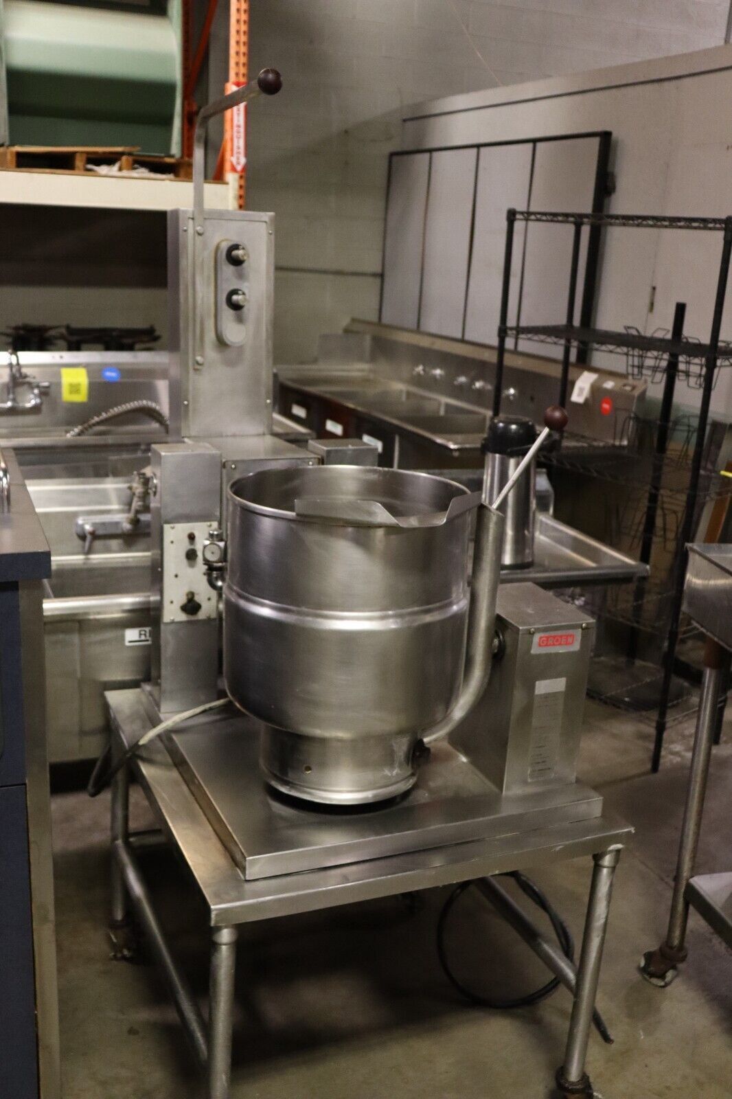 Groen TDB-20A TA/2 Electric Tilt Kettle with Dual Agitator, Used