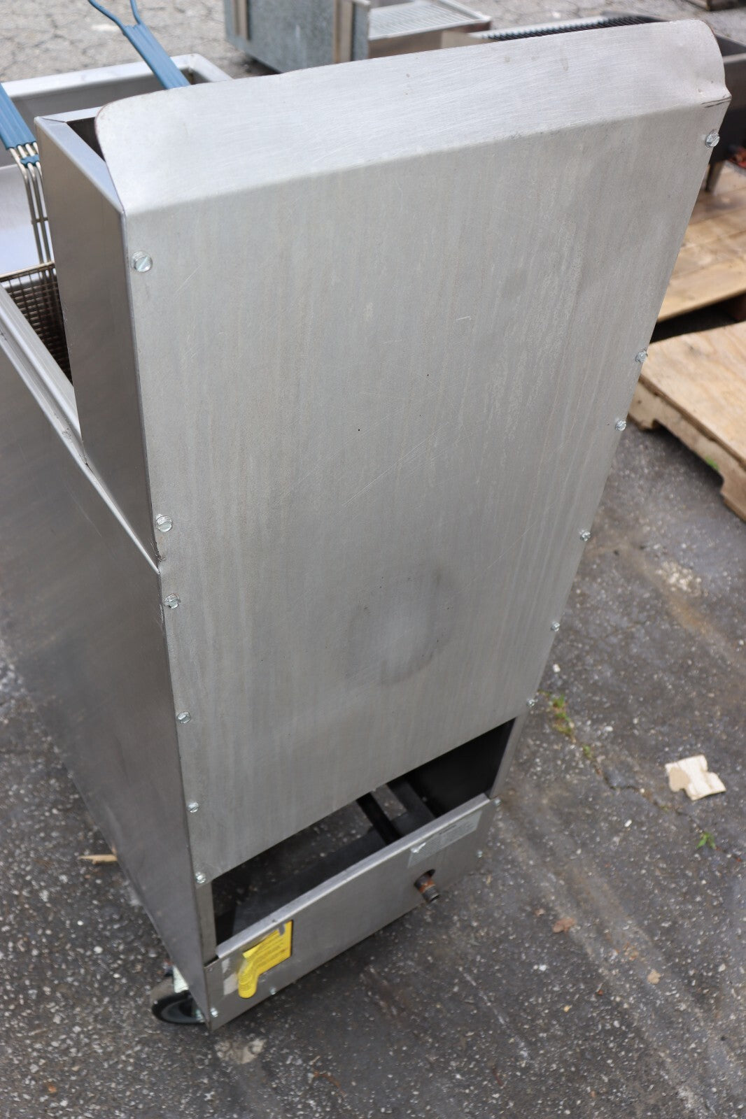 American Range AF-35/50 Fryer 16 Inch Natural Gas Fryer, Used, CLEAN