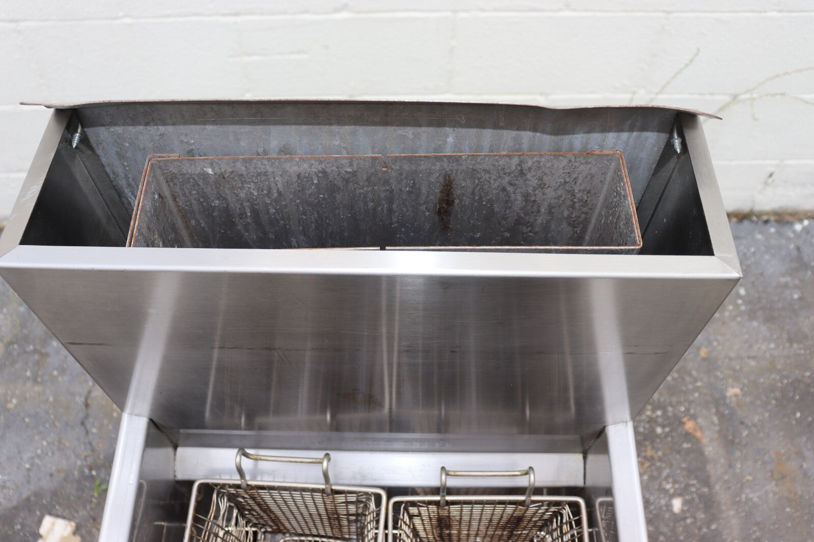 American Range AF-35/50 Fryer 16 Inch Natural Gas Fryer, Used, CLEAN