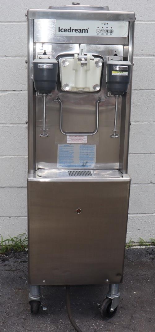 Taylor Crown 751-33 Soft Serve Ice Cream Machine, 3ph, Late Model