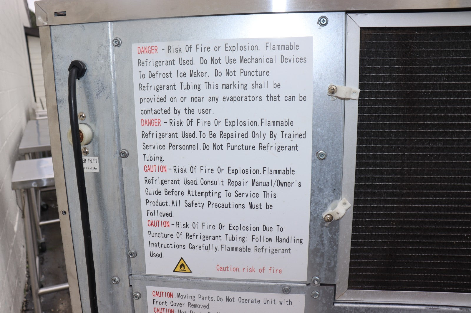 ATOSA YR-450-AP-161 460 lb ICE MACHINE W/395 lbs BIN, 30", Half Cube, Free Liftg