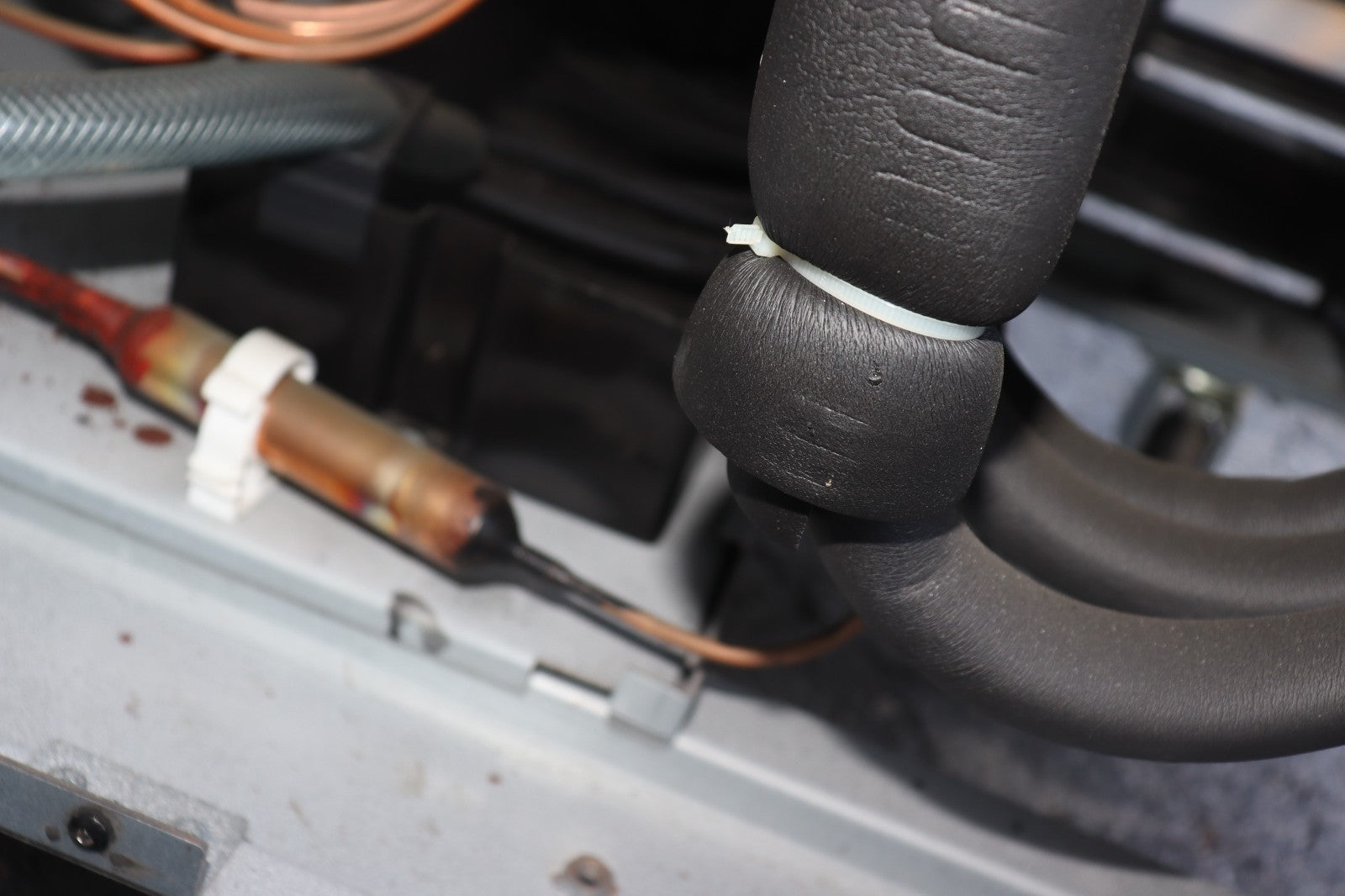 Norpole NP2R 54'' Two Section Solid Door Reach-In Refrigerator, Scratch & Dent