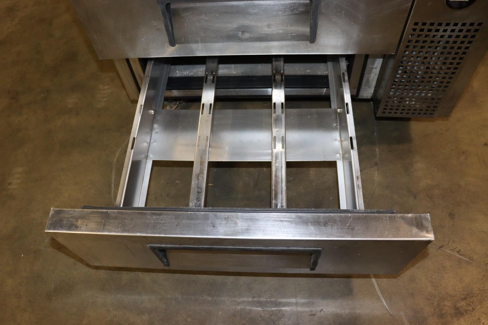 True TRCB-36 Refrigerated Chef Base, 2 Drawer, Used, Clean, Tested