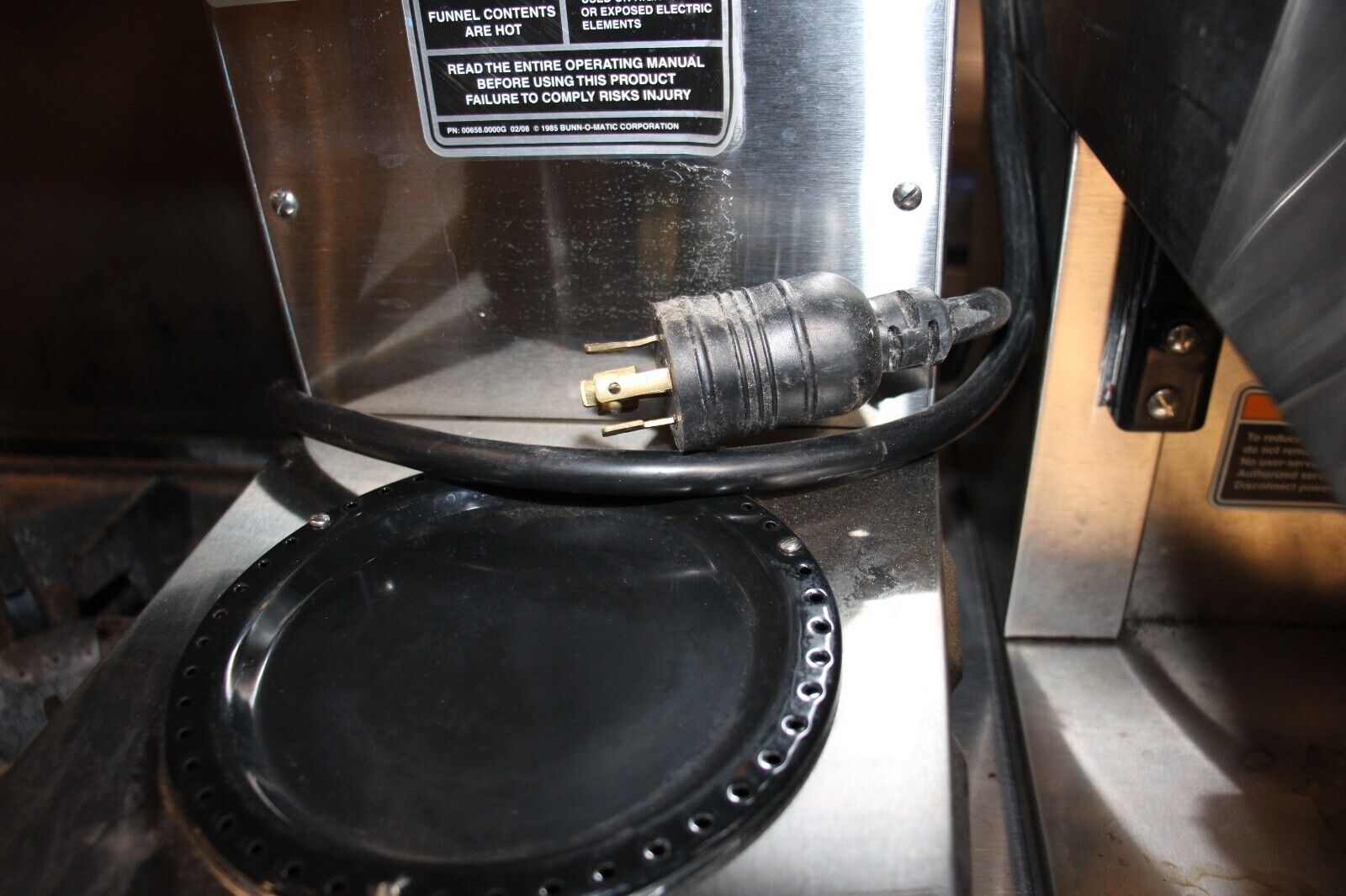 Bunn Axiom 35-2 220V Coffee Maker, 38700.0095, 120/208-240V, 11 (Dunkin Donuts) - NMB Restaurant Equipment