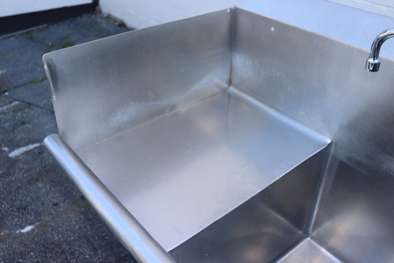 Four Compartment Commercial Sink 98" Long x 24" Wide, w/ Side Boards, Stainless - NMB Restaurant Equipment