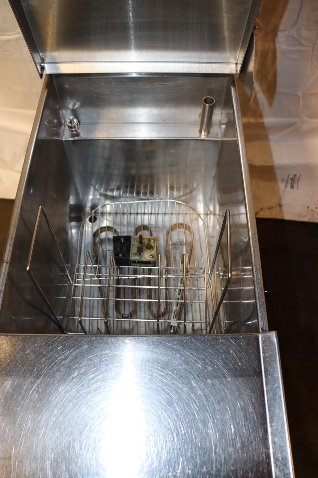Frymaster FE155 Series Rethermalizer, 208 V, 1 PH, Used, Clean - NMB Restaurant Equipment