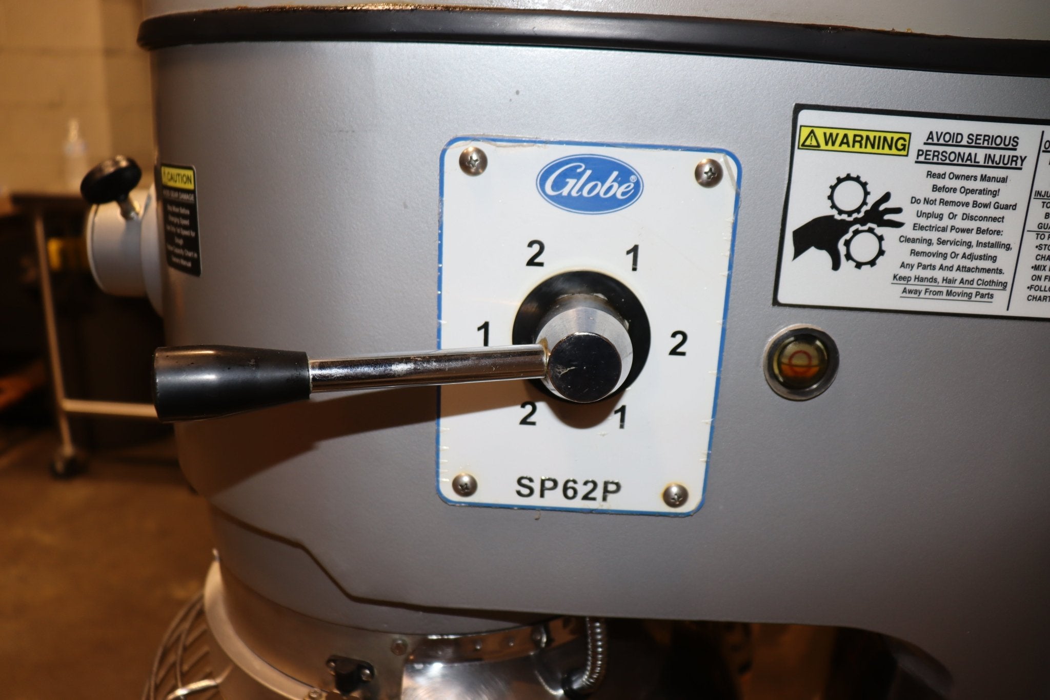 Globe SP62P 60 Quart Planetary 2 Speed Commercial Pizza Mixer w/ Timer, 3HP, 208V/3PH - NMB Restaurant Equipment