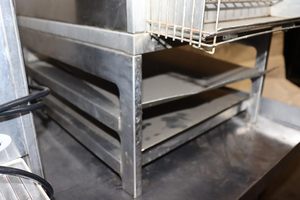 Hatco Model TF-2040R Thermo Finisher 3 Phase 208 Volt Countertop, w/ Trays - NMB Restaurant Equipment