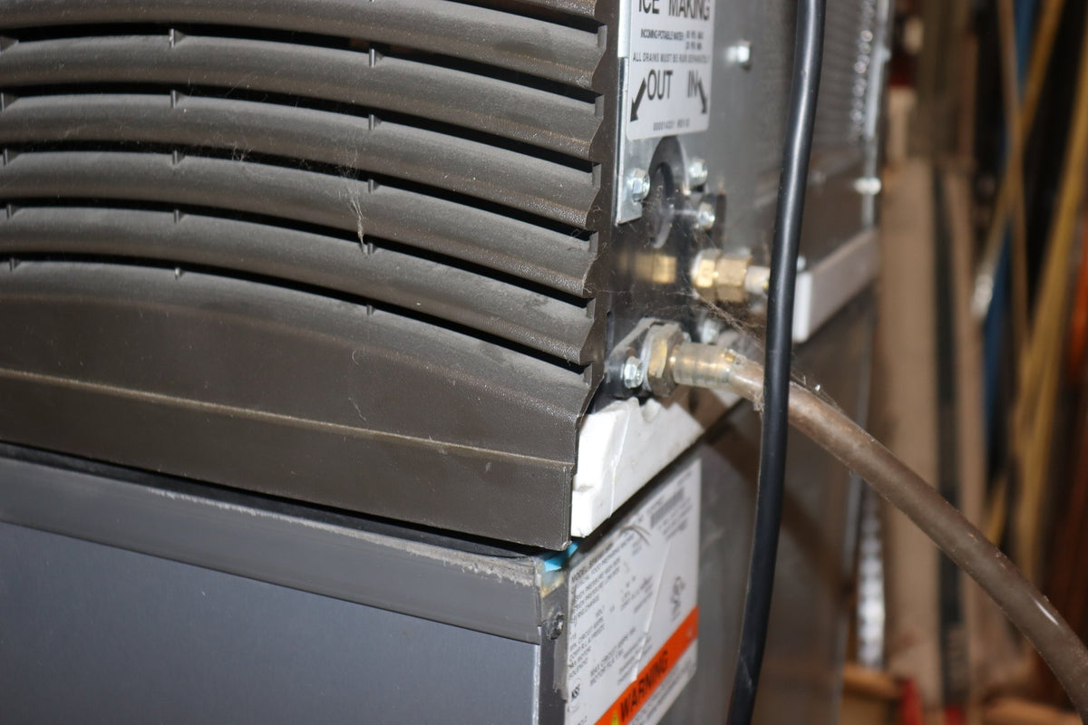 Manitowoc IDT0420A-161 / SFA192 Ice Machine & Touchless Dispenser, Used - NMB Restaurant Equipment