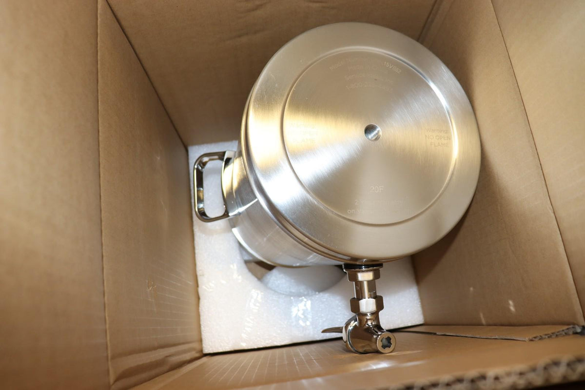 Service Ideas 1.5 Gal Low Volume Dispenser Thermal Coffee Urn, URN15VPSRG - NMB Restaurant Equipment