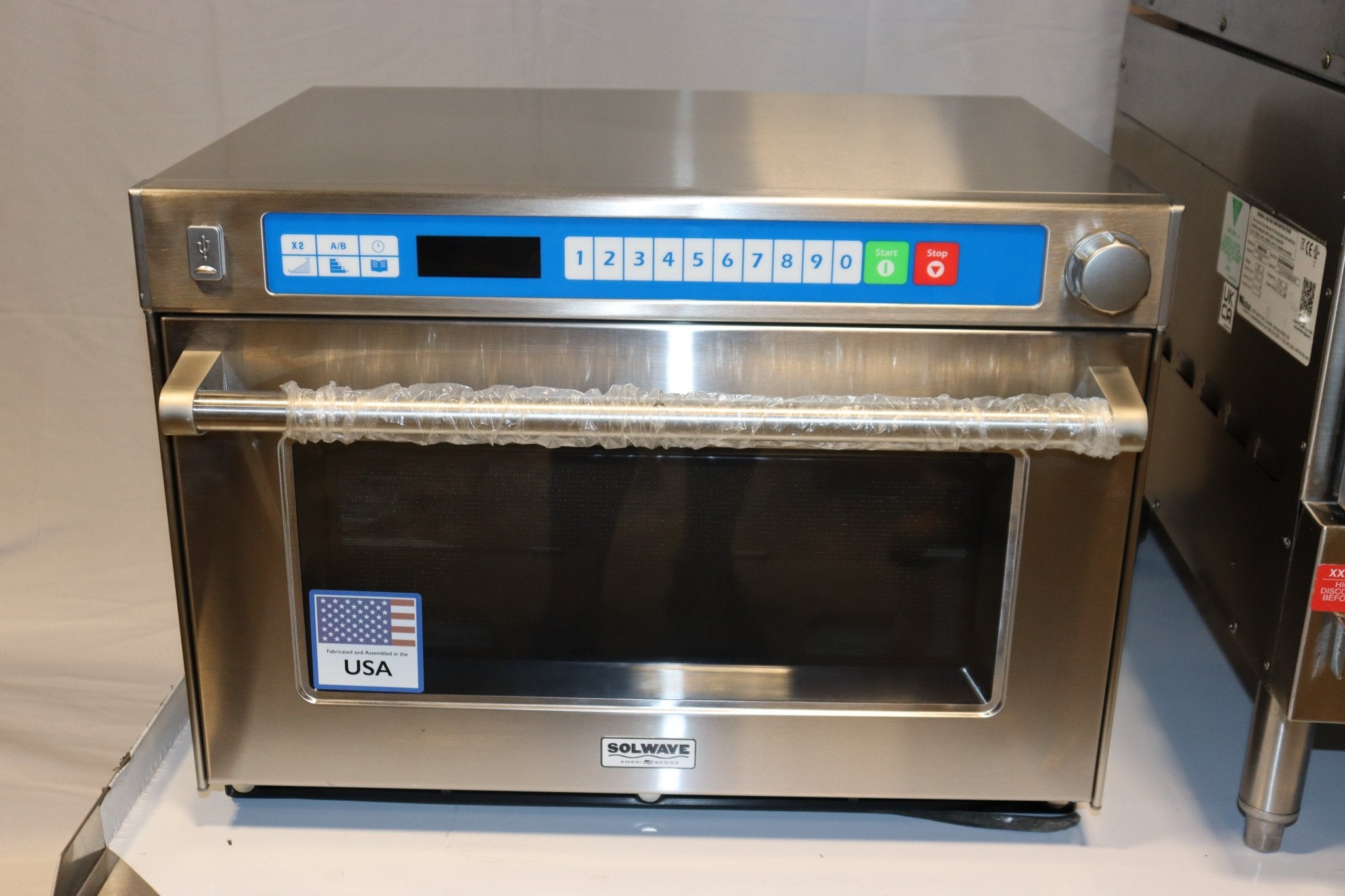 Solwave Ameri-Series Heavy-Duty Commercial Steamer Microwave Oven - 208/240V - NMB Restaurant Equipment