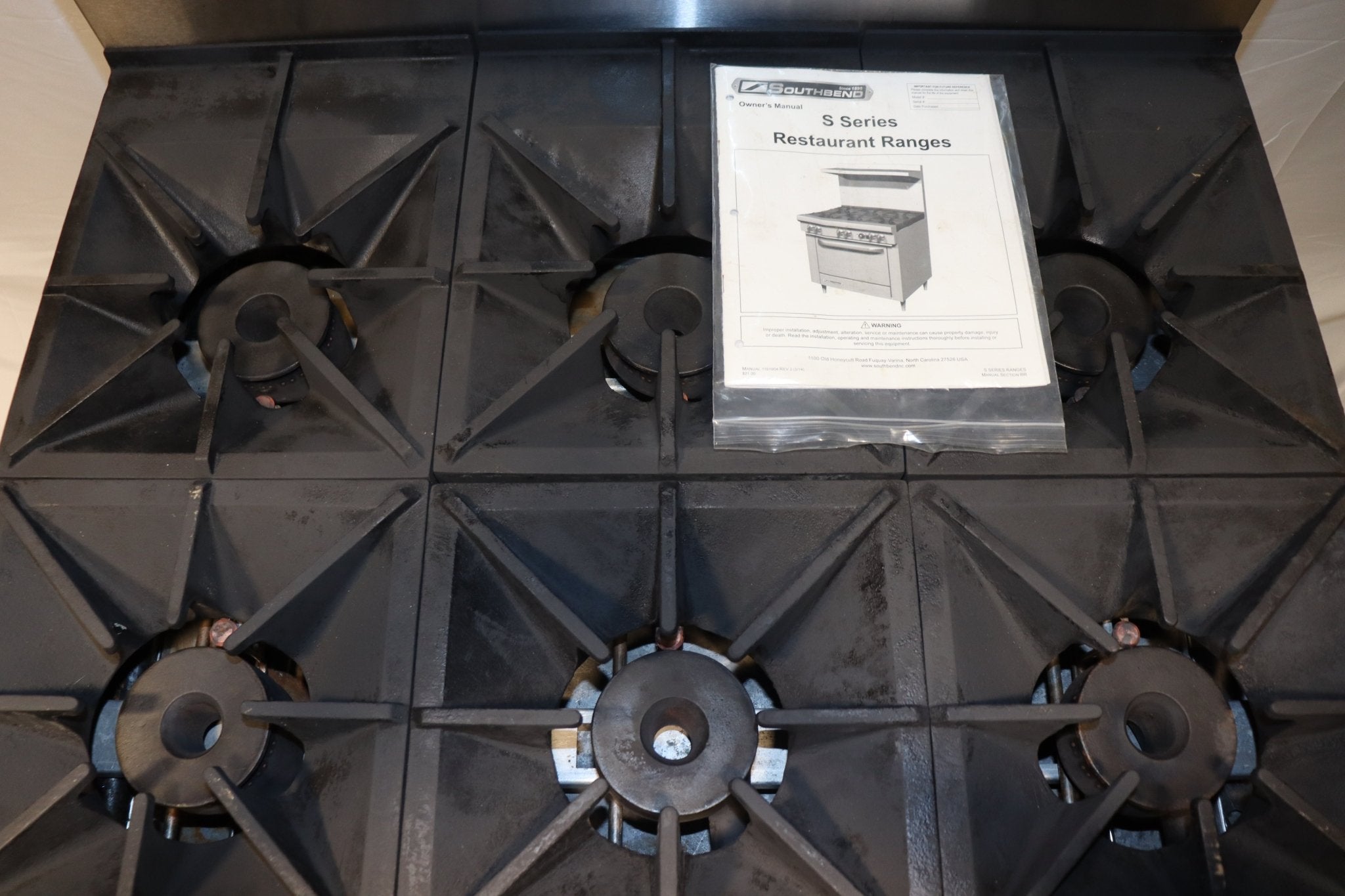 Southbend S361D 36" 6 Burner Commercial Gas Range, Natural Gas - NMB Restaurant Equipment