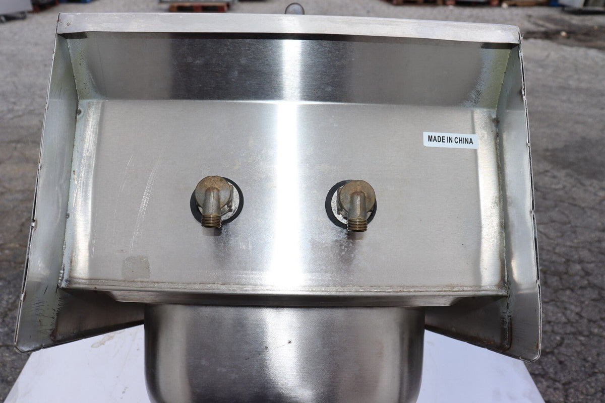 Space Saving Hand Sink with Splash Guards, 15" X 17" - NMB Restaurant Equipment