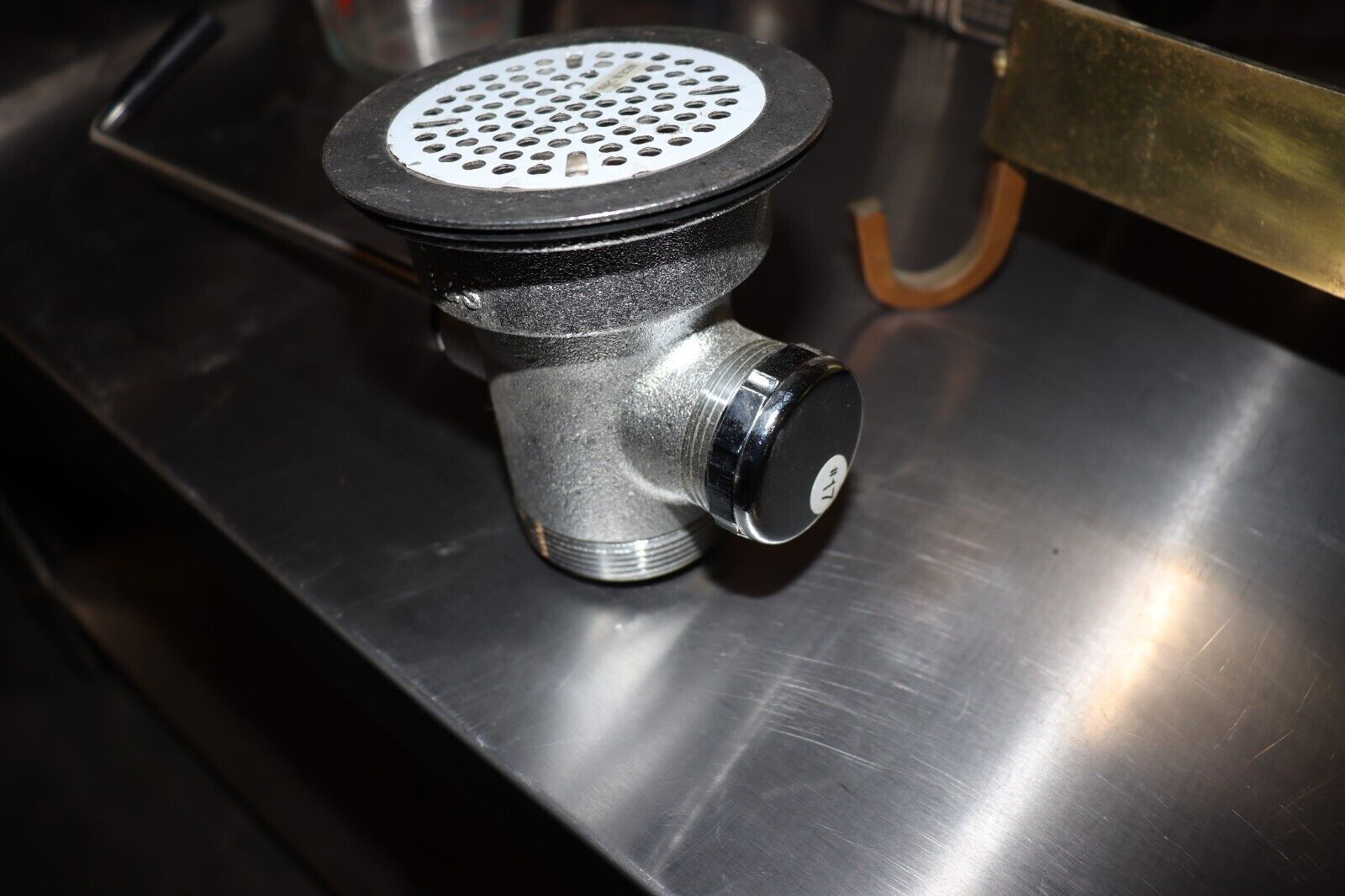 T&S Brass and Bronze Works Waste Drain Valve with Lever Handle, 4.5" Height - NMB Restaurant Equipment
