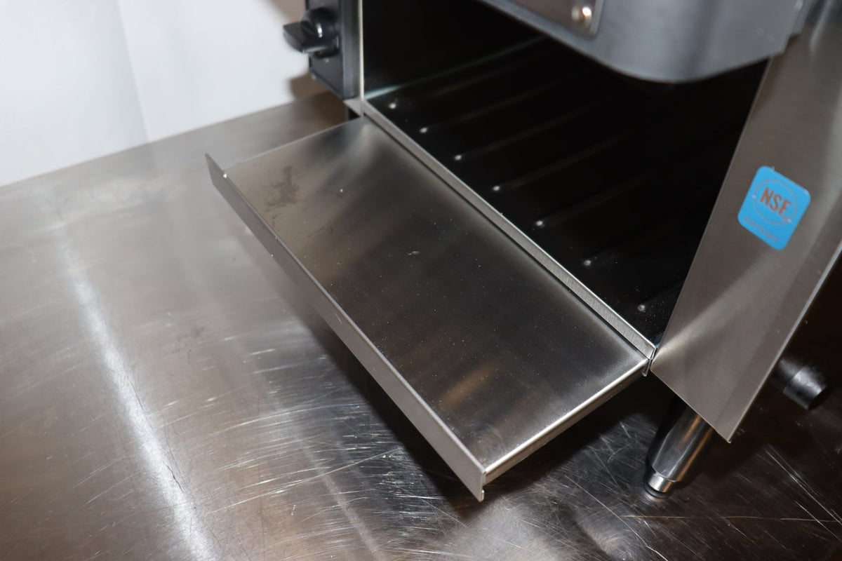 Waring CTS1000B Commercial Conveyor Toaster, 208V, 2700W - NMB Restaurant Equipment
