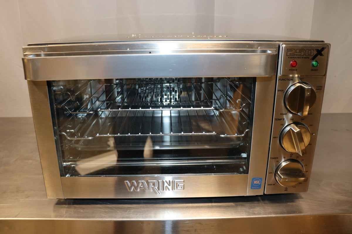 Waring WCO250X Quarter-Size Electric Countertop Convection Oven, 120V, 1,700W - NMB Restaurant Equipment