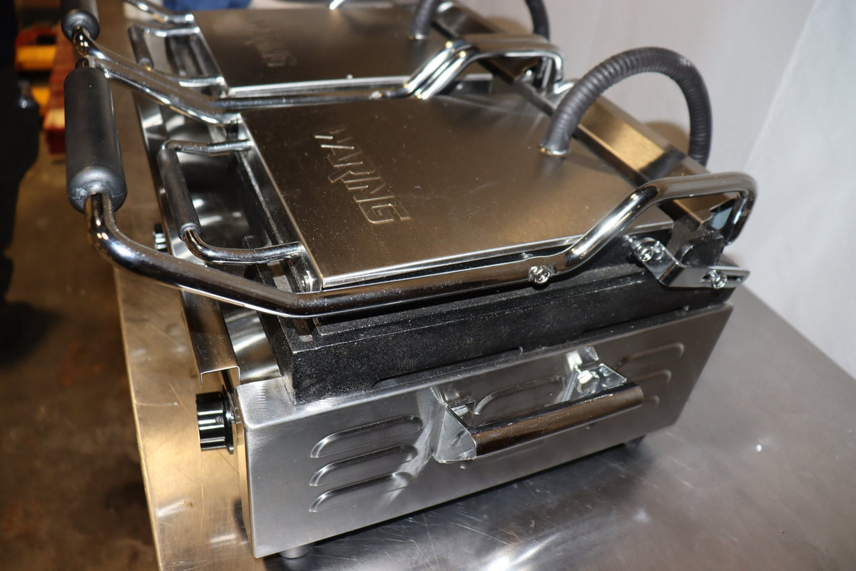 Waring WFG300 Tostato Supremo Smooth Top & Bottom Dual Panini Sandwich Grill, 240V, 3120W - NMB Restaurant Equipment