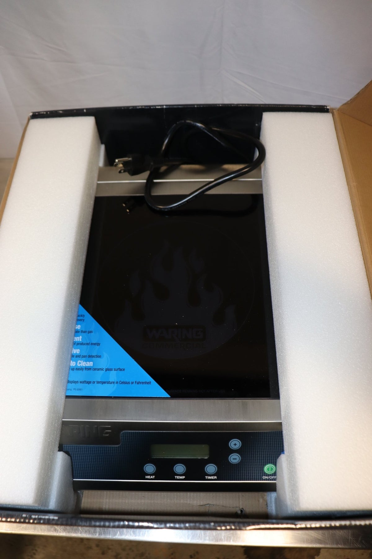 Waring WIH400 13 Inch Electric Induction Range, 120V, Flat Top, 1,800 W - NMB Restaurant Equipment