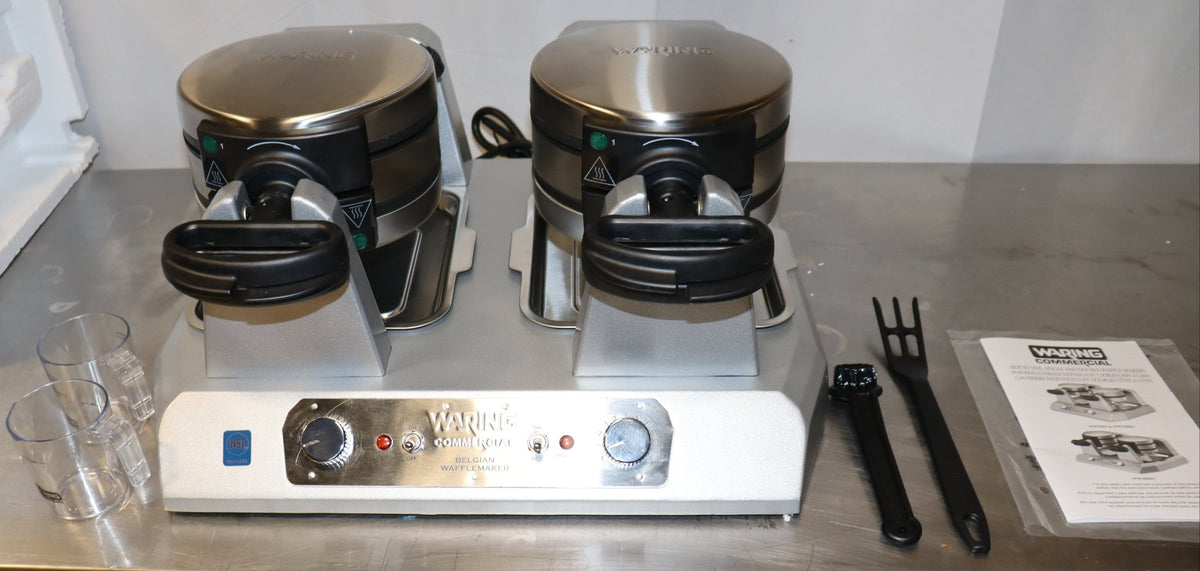Waring WW300BX Non-Stick Quad Belgian Waffle Iron/Maker, 208V, 2,700W - NMB Restaurant Equipment
